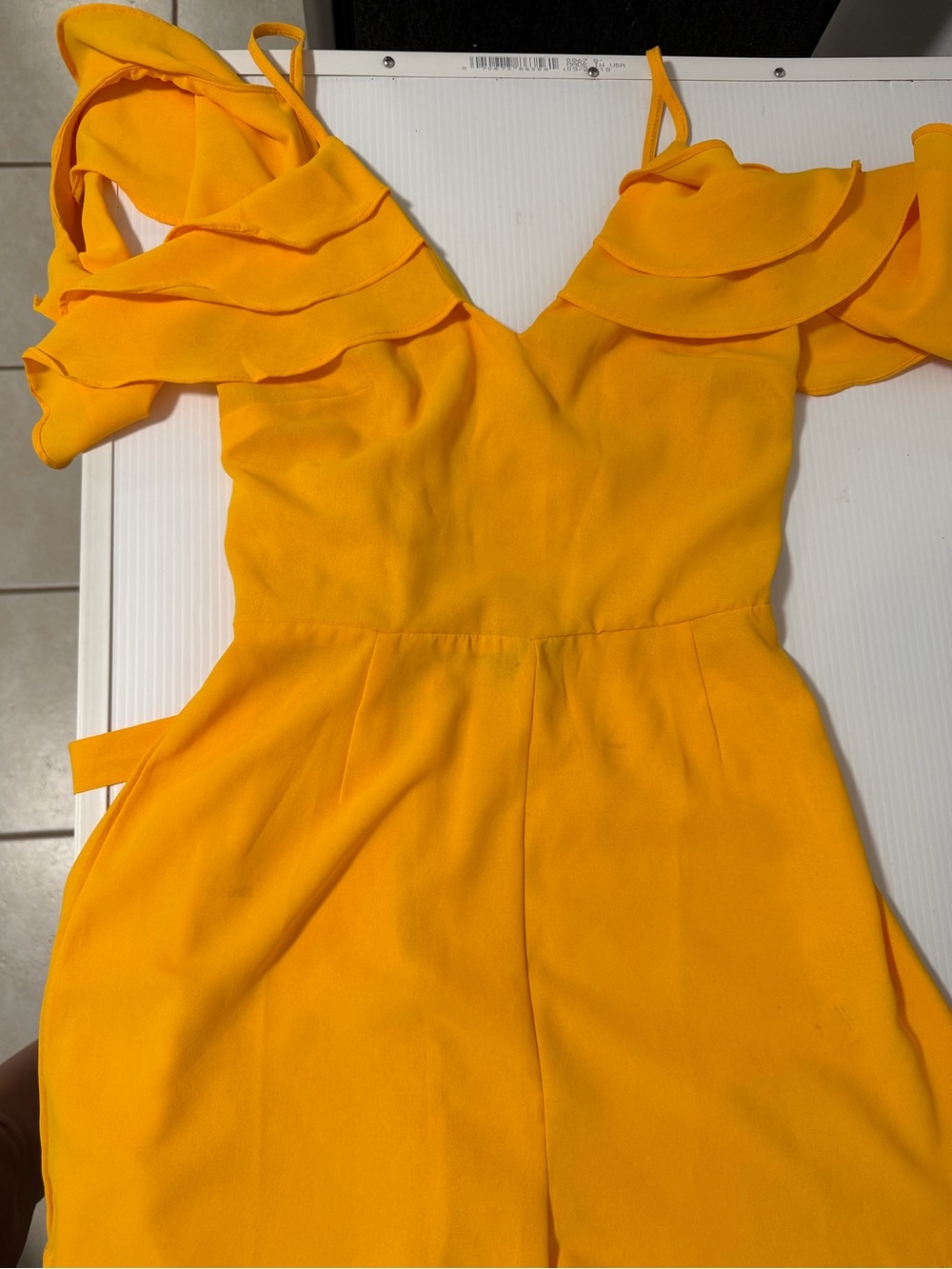 One-Shoulder Yellow Ruffle Summer Dress - Picture 2 of 3